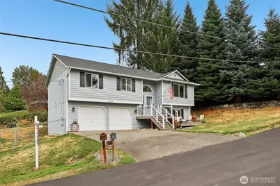 12130 Rainbow Drive, Arlington, WA 98223 - Photo 2