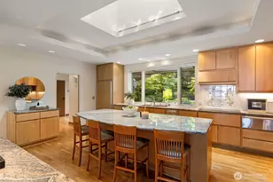11044 NE Boulder Pl, Bainbridge Island, WA 98110 - Photo 6