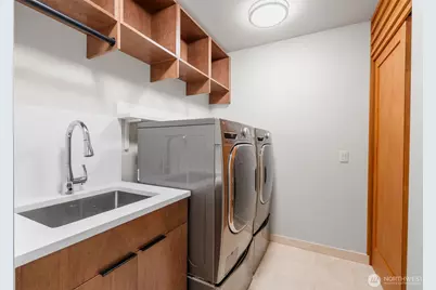 3103 Alki Avenue SW, Seattle, WA 98116 - Photo 16