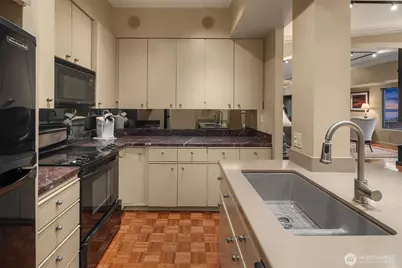 2821 2nd Avenue #1102/3, Seattle, WA 98121 - Photo 18