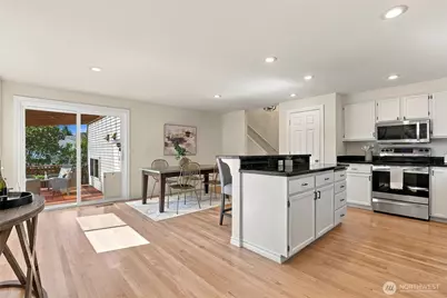 13109 NE 137th Place, Kirkland, WA 98034 - Photo 6