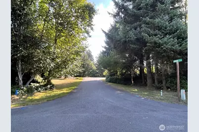 339 Redwood Court SE, Ocean Shores, WA 98569 - Photo 6