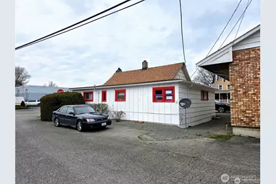 105 Maple Avenue, La Conner, WA 98257 - Photo 12