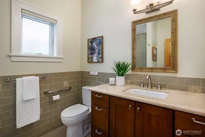 11715 4th Avenue NW, Seattle, WA 98177 - Photo 18