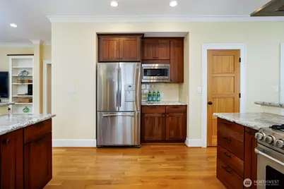 11715 4th Avenue NW, Seattle, WA 98177 - Photo 14