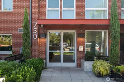 750 11th Avenue E #103, Seattle, WA 98102 - Photo 22