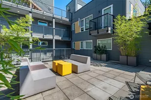 750 11th Ave E, Seattle, WA 98102 - Photo 20