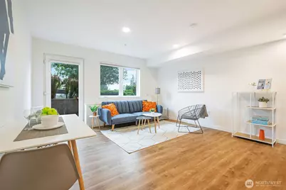 750 11th Avenue E #103, Seattle, WA 98102 - Photo 2