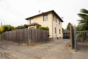 4210 S Holly St, Seattle, WA 98118 - Photo 24