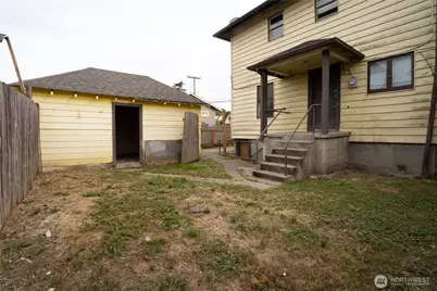 4210 S Holly Street, Seattle, WA 98118 - Photo 26