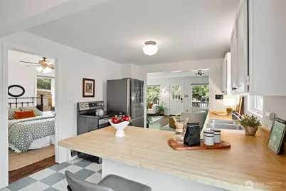 4512 6th Avenue NW, Seattle, WA 98107 - Photo 12