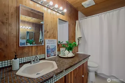 6339 21st Avenue SW, Seattle, WA 98106 - Photo 24