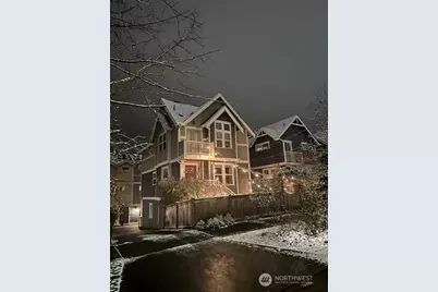 1822 27th Avenue, Seattle, WA 98122 - Photo 2