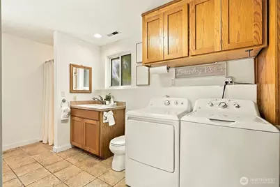 2925 Panaview Blvd, Everett, WA 98203 - Photo 30