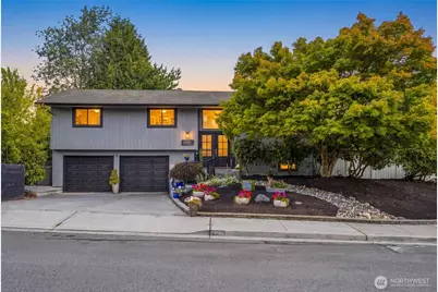 2925 Panaview Blvd, Everett, WA 98203 - Photo 2