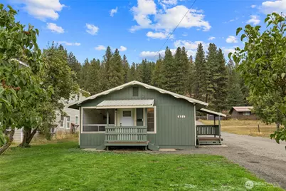 821 E Fourth Street, Cle Elum, WA 98922 - Photo 2
