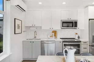 5057 37th Ave S, Seattle, WA 98118 - Photo 10