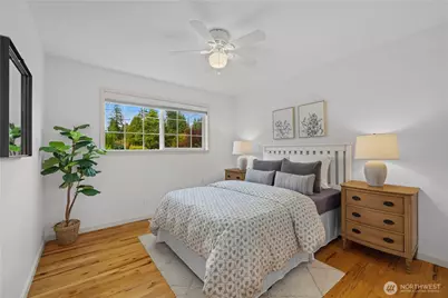 24211 88th Place W, Edmonds, WA 98026 - Photo 20