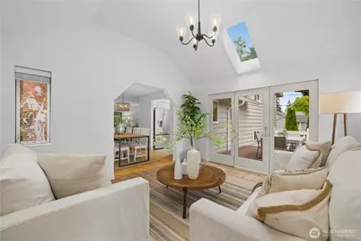 24211 88th Place W, Edmonds, WA 98026 - Photo 10