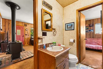 234 Castle Avenue, Winthrop, WA 98862 - Photo 18