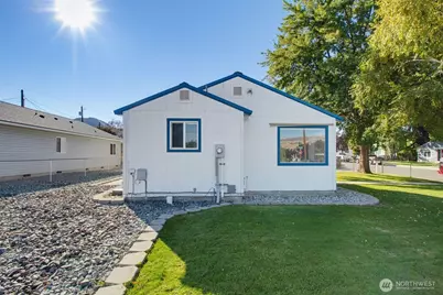 1101 8th Street, Wenatchee, WA 98801 - Photo 8