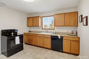 1101 Eighth St, Wenatchee, WA 98801 - Photo 16