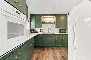 1318 28th St SE, Auburn, WA 98002 - Photo 16