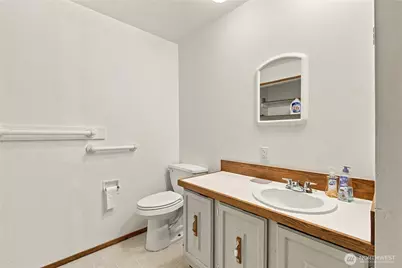 1318 28th Street SE, Auburn, WA 98002 - Photo 20