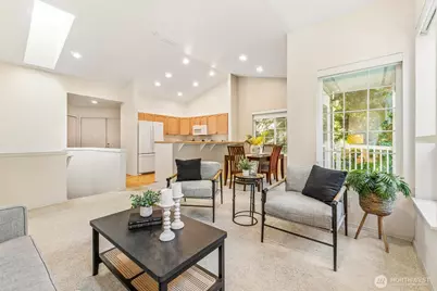 18555 NE 57th Street #18555, Redmond, WA 98052 - Photo 8