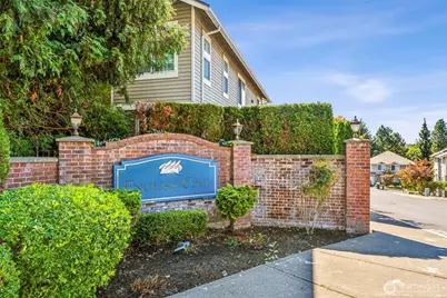 18555 NE 57th Street #18555, Redmond, WA 98052 - Photo 38