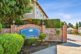 18555 NE 57th St, Redmond, WA 98052 - Photo 38