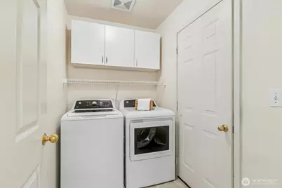 18555 NE 57th Street #18555, Redmond, WA 98052 - Photo 24