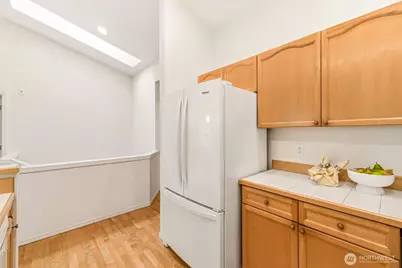18555 NE 57th Street #18555, Redmond, WA 98052 - Photo 14