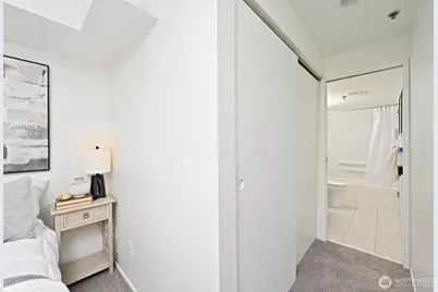 530 Melrose Avenue E #605, Seattle, WA 98102 - Photo 22