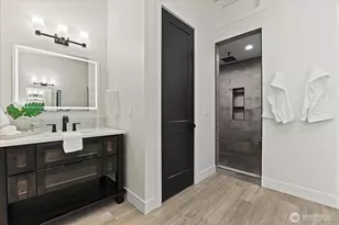 6360 S Island Dr E, Bonney Lake, WA 98391 - Photo 30