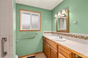 13227 14th Ave S, Burien, WA 98168 - Photo 16