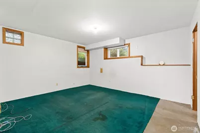 13227 14th Avenue S, Burien, WA 98168 - Photo 18