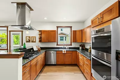 8118 NE 126th Street, Kirkland, WA 98034 - Photo 12