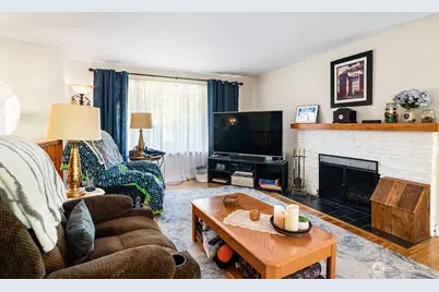 17629 72nd Avenue W, Edmonds, WA 98026 - Photo 4