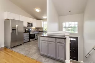 7804 207th St E, Spanaway, WA 98387 - Photo 10