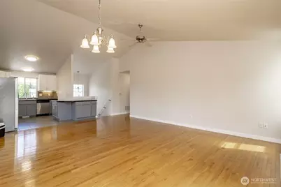7804 207th Street E, Spanaway, WA 98387 - Photo 6
