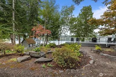 2775 Marine Drive, Bremerton, WA 98312 - Photo 16