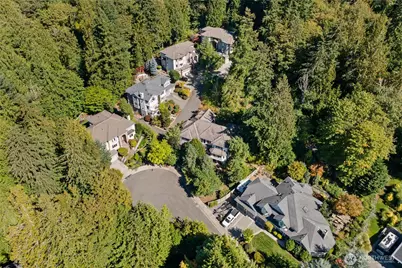 19627 NE 33rd Place, Sammamish, WA 98074 - Photo 12