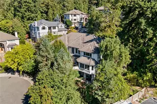 19627 NE 33rd Pl, Sammamish, WA 98074 - Photo 10