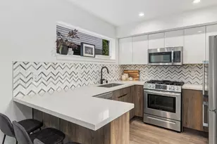 8660 13th Ave NW, Seattle, WA 98117 - Photo 16
