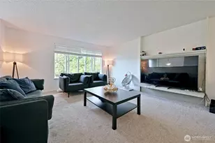 1012 E Laurel St, Kent, WA 98030 - Photo 4