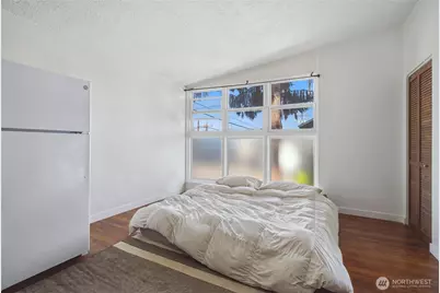 1 Dravus Street, Seattle, WA 98109 - Photo 10