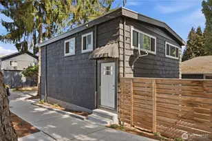 1 Dravus St, Seattle, WA 98109 - Photo 2