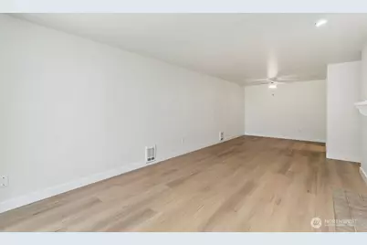 13235 12th Avenue SW #112, Burien, WA 98146 - Photo 8