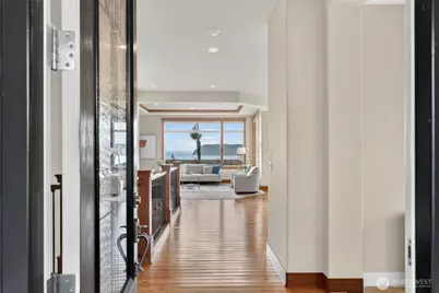 6652 Waterton Circle, Mukilteo, WA 98275 - Photo 2